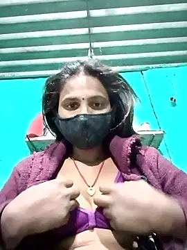 Snapshot of Baby__Shreya chatting on February 2025 11:15:01 PM Baby  Shreya online show from February 2025 11:15:01 PM