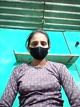 Snapshot of Baby__Shreya chatting on October 2025 11:01:02 PM Baby  Shreya online show from October 2025 11:01:02 PM