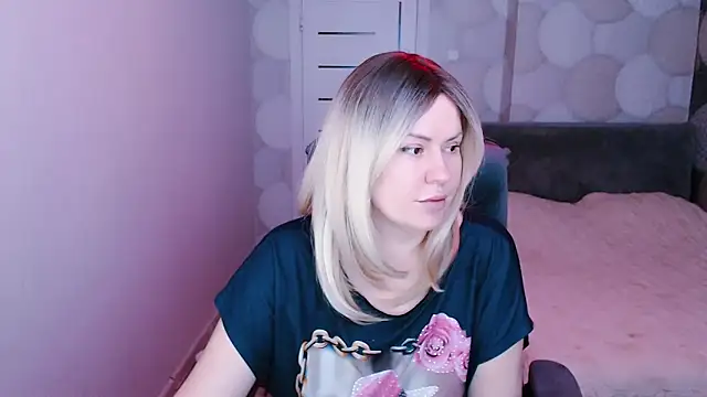 Snapshot of natusik chatting on December 2024 09:23:01 AM natusik online show from December 2024 09:23:01 AM