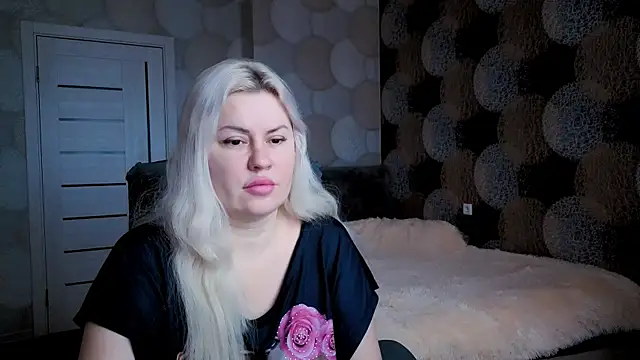 Snapshot of natusik chatting on March 2025 04:24:02 AM natusik online show from March 2025 04:24:02 AM