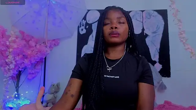 KilyetVera3x online show from March 2026 05:13:01 AM