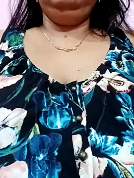 Snapshot of meribebo chatting on February 2025 02:46:01 PM meribebo online show from February 2025 02:46:01 PM