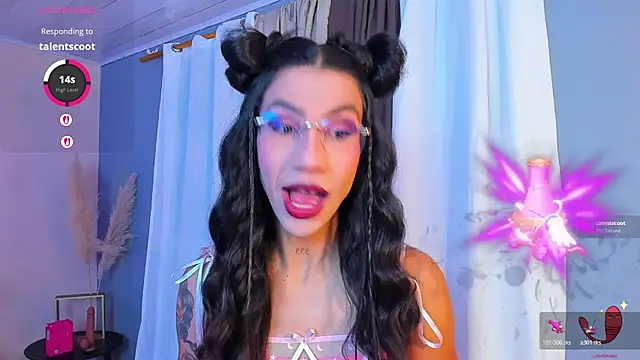 Snapshot of sofiaa_grey_ chatting on October 2025 12:56:02 PM sofiaa grey online show from October 2025 12:56:02 PM