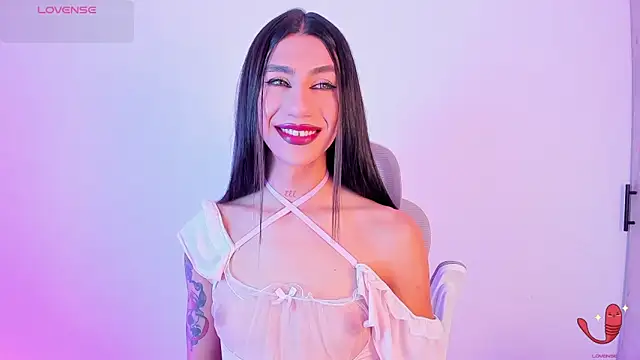 Snapshot of sofiaa_grey_ chatting on November 2025 04:32:02 PM sofiaa grey online show from November 2025 04:32:02 PM