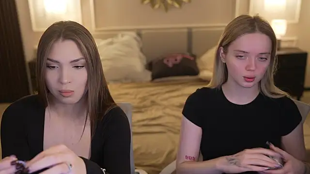 Cassy-Celestial  online show from November 2025 08:18:01 AM