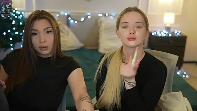 Snapshot of Cassy-Celestial_ chatting on December 2025 08:21:02 AM Cassy-Celestial online show from December 2025 08:21:02 AM