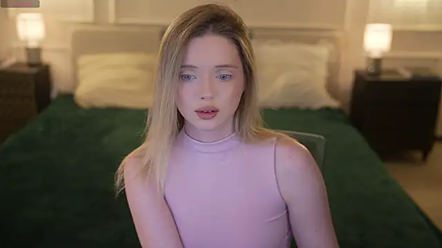 Snapshot of Cassy-Celestial_ chatting on February 2026 08:01:02 AM Cassy-Celestial online show from February 2026 08:01:02 AM