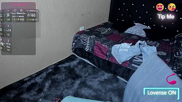 MIABOOBS   online show from February 2025 10:53:02 PM