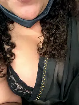 Snehameowwxh online show from January 2026 07:38:01 PM