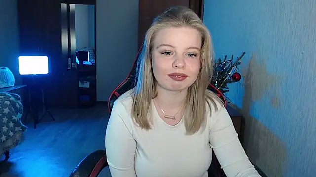 Snapshot of Angelic_Lika chatting on December 2024 07:29:01 PM Angelic Lika online show from December 2024 07:29:01 PM