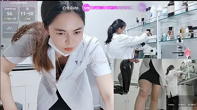 Snapshot of Kathylove_2023 chatting on March 2025 08:43:01 AM Kathylove 2023 online show from March 2025 08:43:01 AM