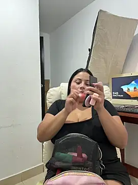 Sol biglips online show from July 2026 02:45:02 PM