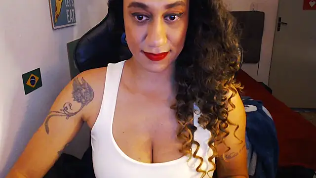 Snapshot of gauchinhaG chatting on June 2026 06:00:02 PM gauchinhaG online show from June 2026 06:00:02 PM