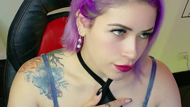 Natalia Montoya online show from June 2026 08:18:02 AM