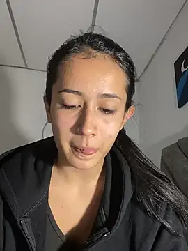 Snapshot of AnithaFigueroa1 chatting on January 2025 10:40:02 PM AnithaFigueroa1 online show from January 2025 10:40:02 PM