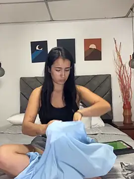 Snapshot of AnithaFigueroa1 chatting on February 2025 12:30:01 AM AnithaFigueroa1 online show from February 2025 12:30:01 AM