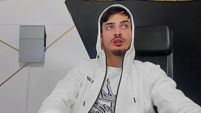 BrandonTate online show from April 2026 02:03:02 PM