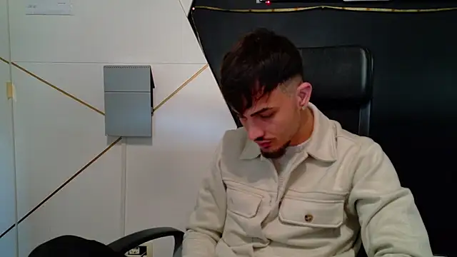 BrandonTate online show from April 2026 06:43:02 AM