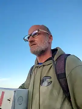 FloppyPickle4u online show from February 2025 12:59:02 AM