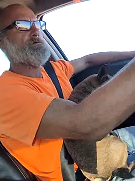 FloppyPickle4u online show from March 2026 03:40:01 PM