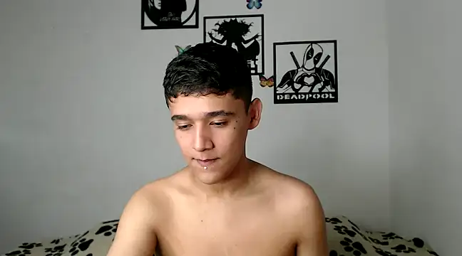 kaiine190 online show from March 2025 08:00:02 PM