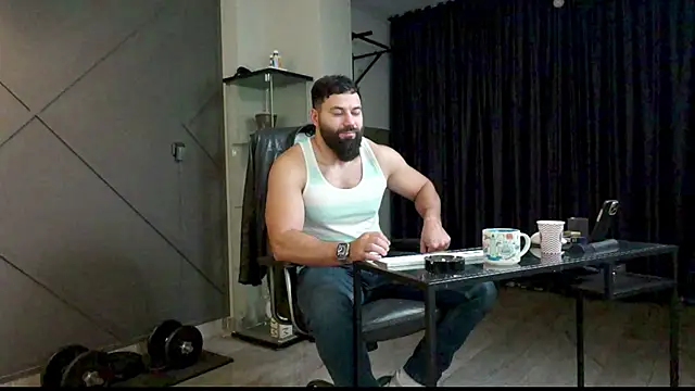 Snapshot of mattmasterss chatting on December 2024 04:50:02 AM mattmasterss online show from December 2024 04:50:02 AM