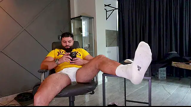 Snapshot of mattmasterss chatting on January 2025 10:40:02 AM mattmasterss online show from January 2025 10:40:02 AM