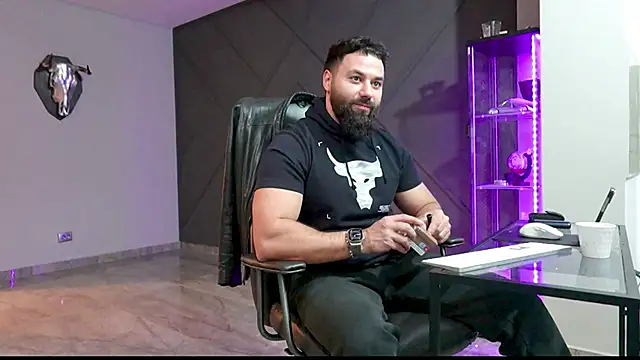 Snapshot of mattmasterss chatting on March 2025 09:16:01 PM mattmasterss online show from March 2025 09:16:01 PM