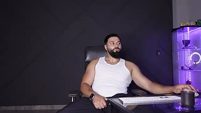 mattmasterss online show from June 2026 05:46:02 PM