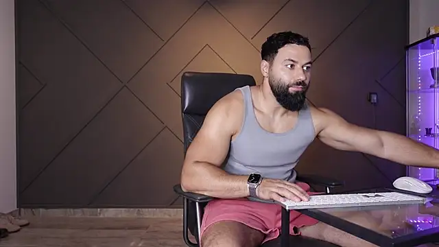 mattmasterss online show from July 2026 04:56:01 PM