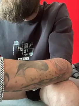 Antonio Vatooo online show from October 2025 12:37:02 PM