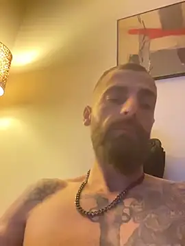 Antonio Vatooo online show from November 2025 11:27:02 PM