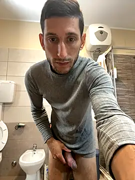 Gionnytav online show from October 2025 09:02:02 AM