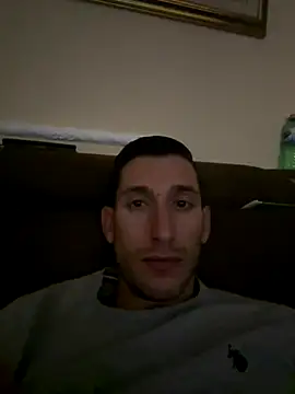 Gionnytav online show from December 2025 06:03:02 PM