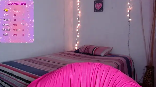 Snapshot of MitchWilson1 chatting on November 2025 08:42:01 PM MitchWilson1 online show from November 2025 08:42:01 PM