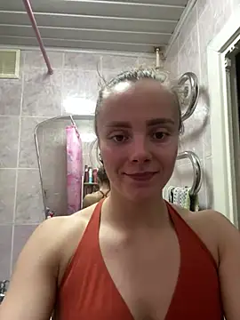 Snapshot of AlisaKissss chatting on December 2024 08:15:01 PM AlisaKissss online show from December 2024 08:15:01 PM