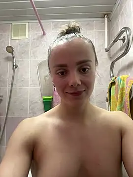 Snapshot of AlisaKissss chatting on February 2025 04:50:02 PM AlisaKissss online show from February 2025 04:50:02 PM