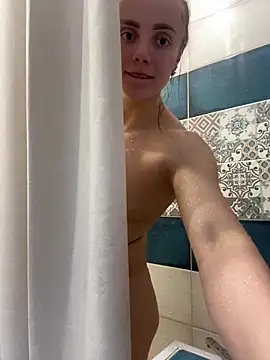 Snapshot of AlisaKissss chatting on March 2025 09:05:02 PM AlisaKissss online show from March 2025 09:05:02 PM