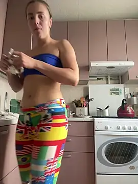 Snapshot of AlisaKissss chatting on September 2025 07:30:01 AM AlisaKissss online show from September 2025 07:30:01 AM