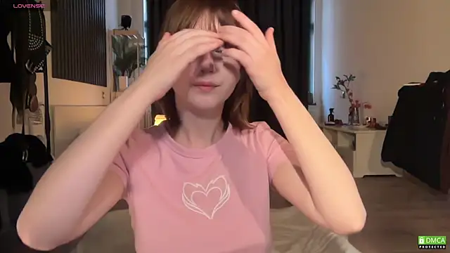 electric babe online show from November 2025 11:00:01 AM