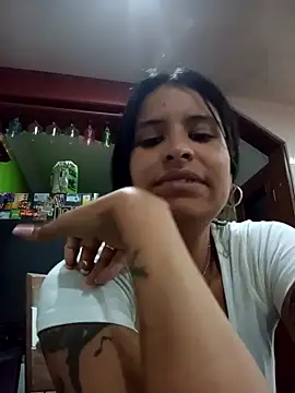 Snapshot of _elektrah chatting on September 2025 11:32:02 PM  elektrah online show from September 2025 11:32:02 PM