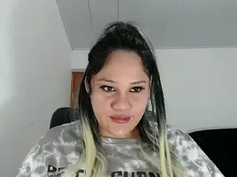 Snapshot of melissa4855 chatting on January 2025 11:51:01 PM melissa4855 online show from January 2025 11:51:01 PM