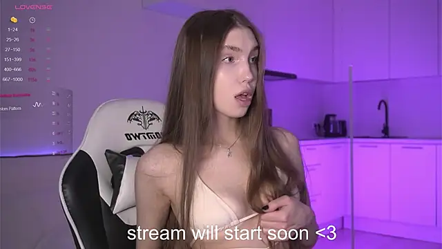 haileyishere online show from April 2026 12:06:01 AM