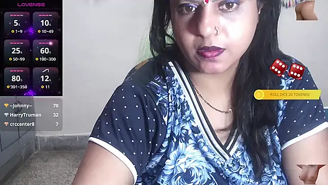 Snapshot of Sexy_komolika chatting on October 2025 03:23:02 AM Sexy komolika online show from October 2025 03:23:02 AM