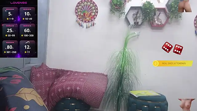 Snapshot of Sexy_komolika chatting on November 2025 02:51:02 PM Sexy komolika online show from November 2025 02:51:02 PM