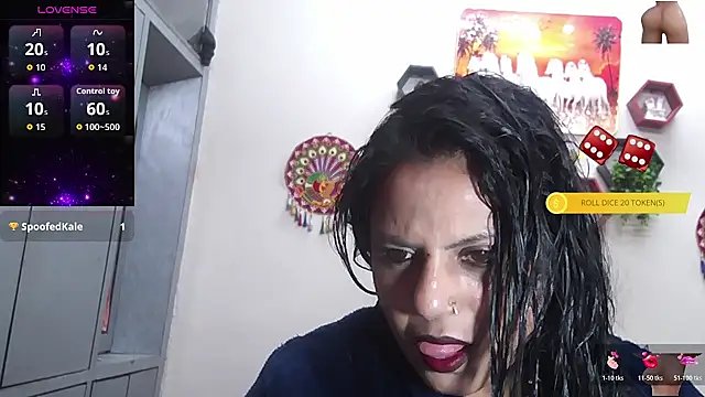 Snapshot of Sexy_komolika chatting on November 2025 02:15:01 PM Sexy komolika online show from November 2025 02:15:01 PM