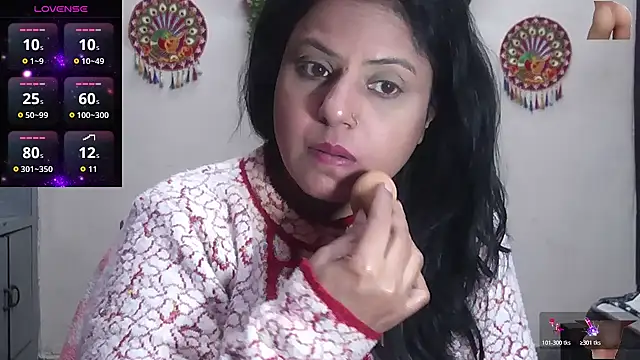 Snapshot of Sexy_komolika chatting on November 2025 03:04:01 PM Sexy komolika online show from November 2025 03:04:01 PM