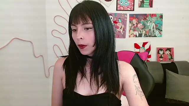 Snapshot of Kind_Scarlett chatting on March 2025 04:00:02 PM Kind Scarlett online show from March 2025 04:00:02 PM