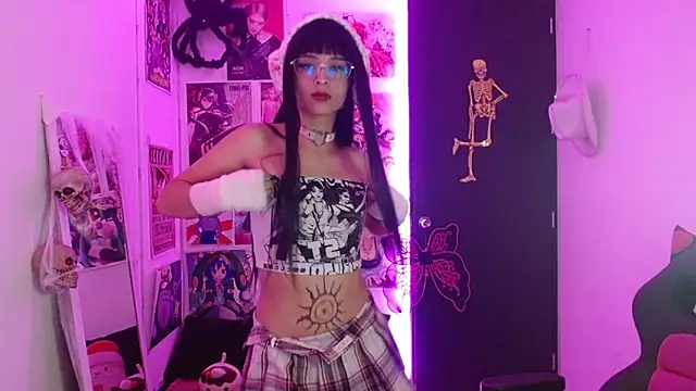 Kind Scarlett online show from November 2025 02:31:02 AM