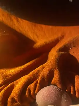 Flouflolutin online show from November 2025 05:18:02 AM